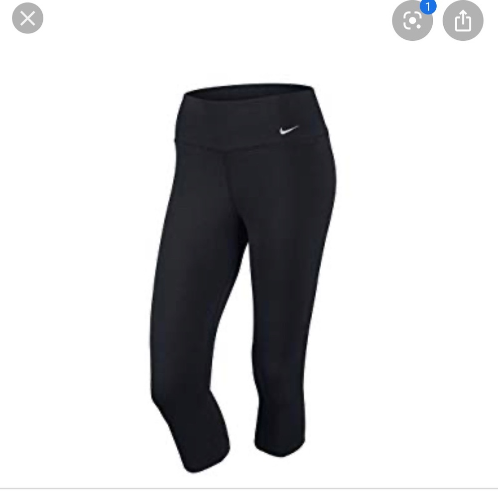 Nike Dry Fit Legend Crop